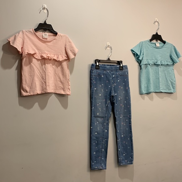 3 piece bundle: Girls 2 Tops & Jeggings - Picture 15 of 15